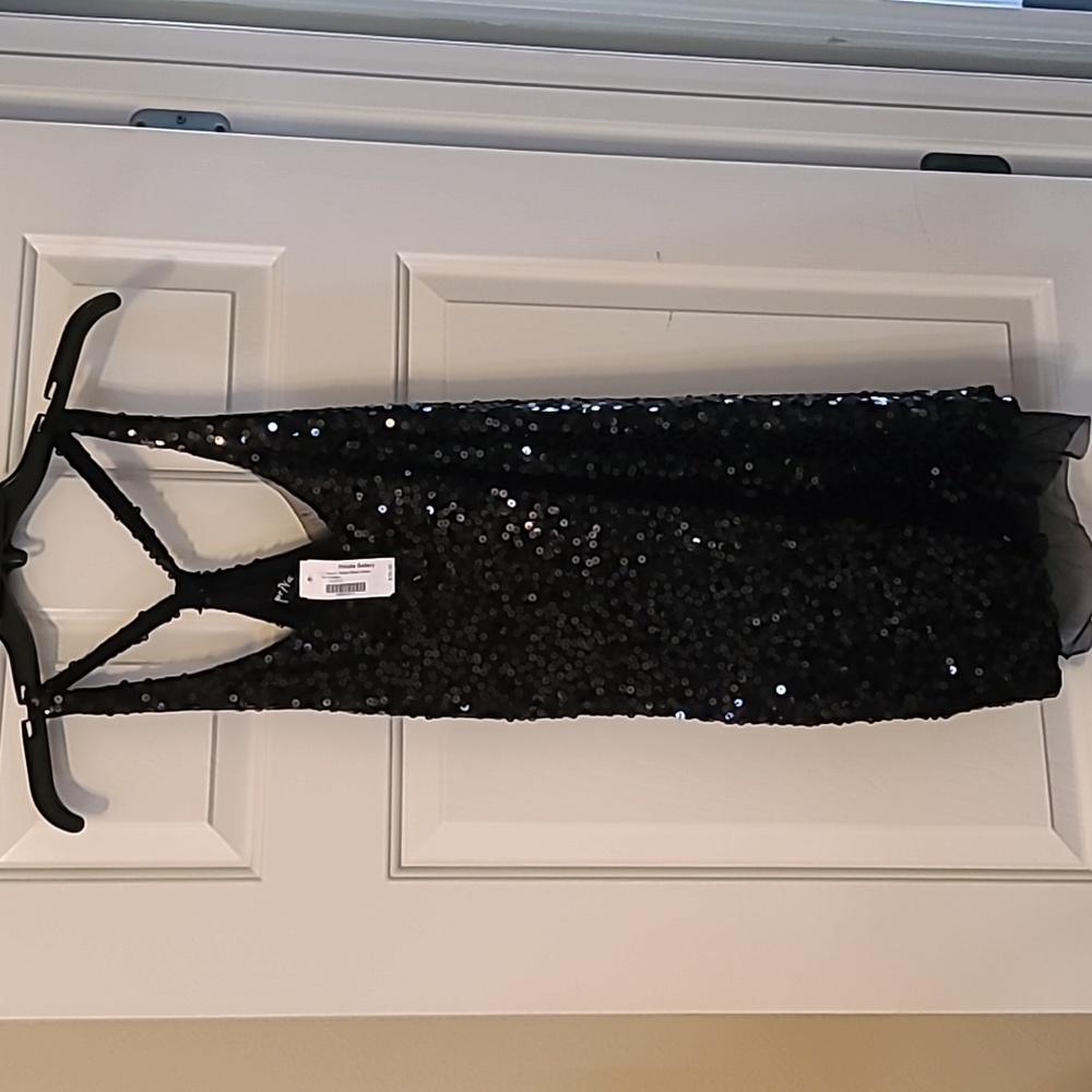 Private gallery full sequin racer back dress medium NEW